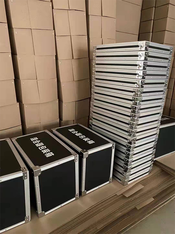 钢带木包装箱成品案